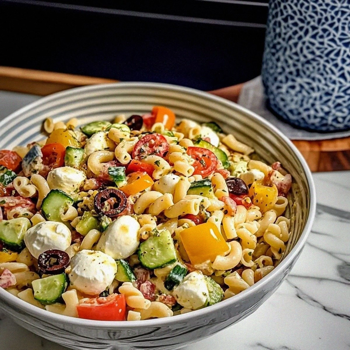 Delicious Mediterranean Pasta Salad for Quick Gatherings